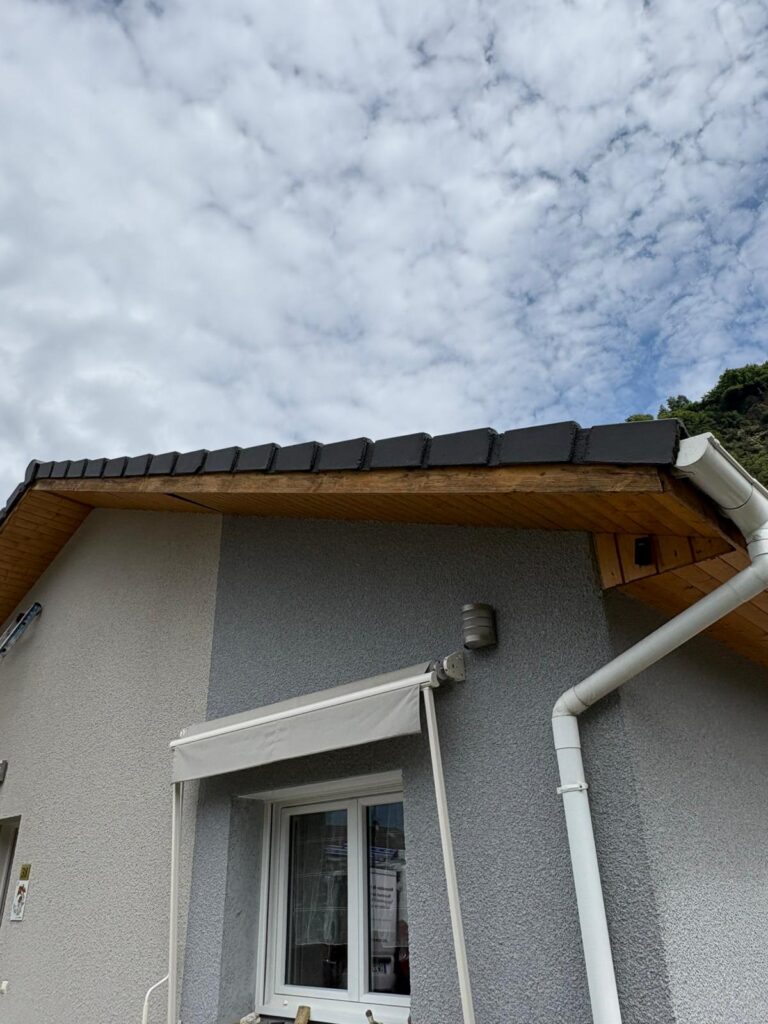 habillage en planches de rive (2)